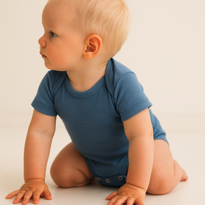 Боди с къс ръкав